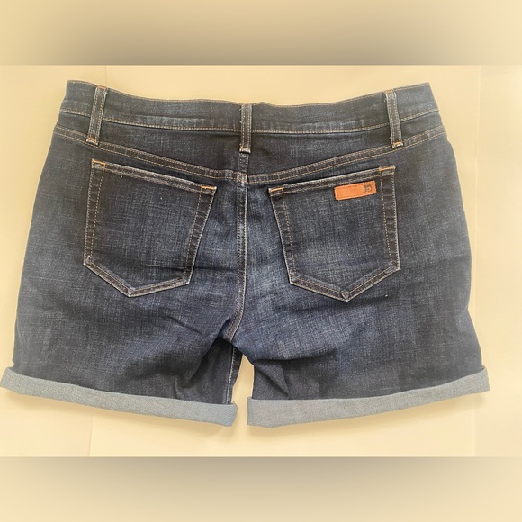 JOE’S Dark Wash Chrissy 8” Bermuda Jean Shorts - Picture 4 of 4